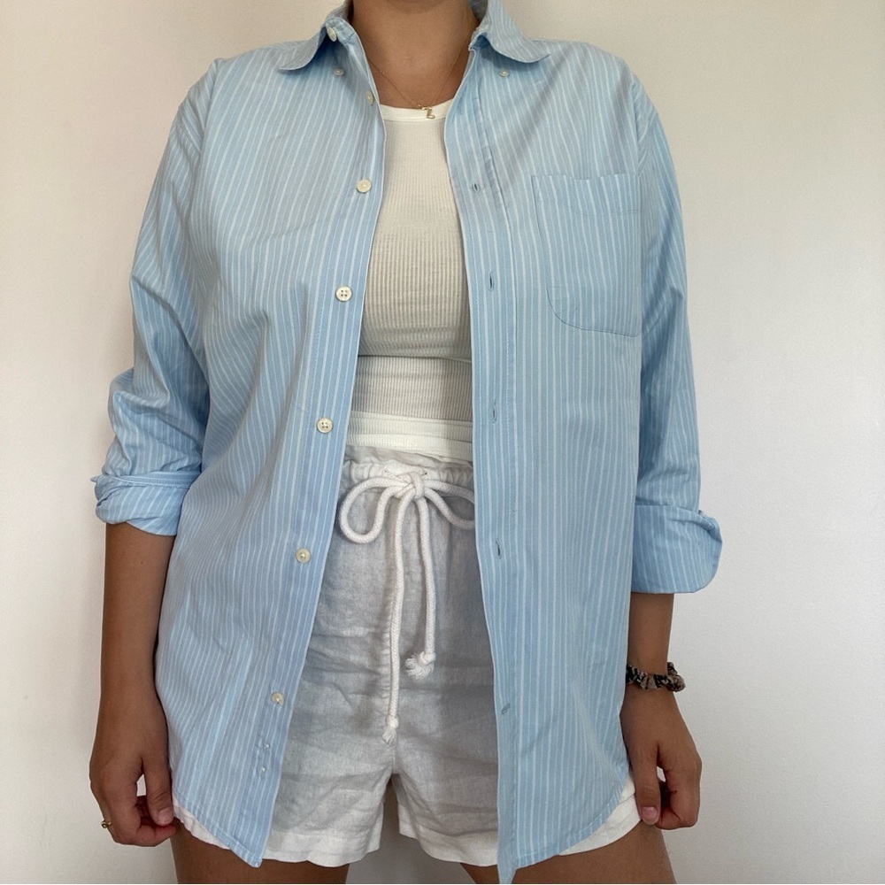Old Navy Blue and White Dress Shirt Classic Style